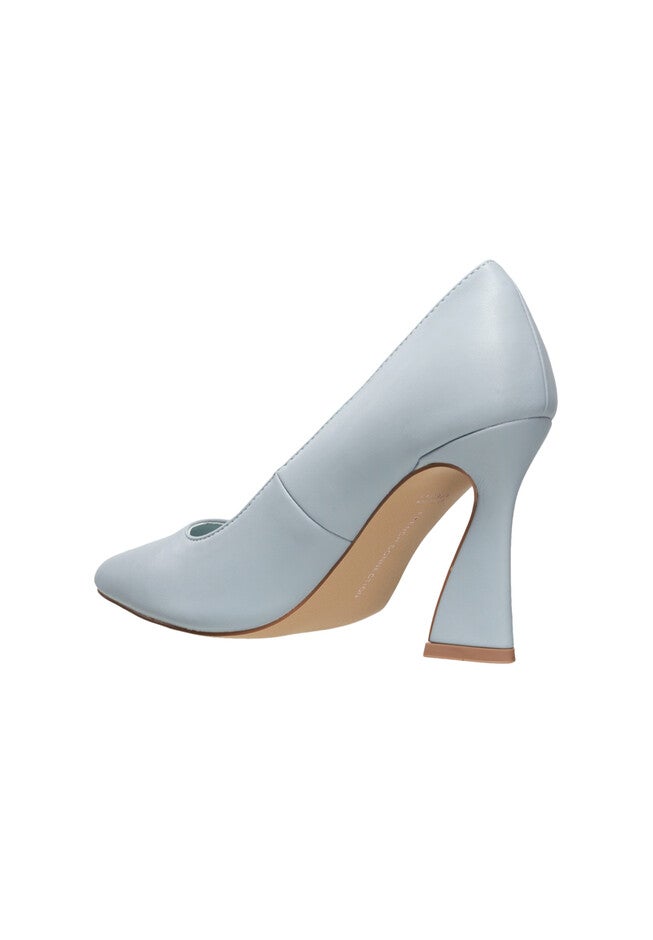 Raven Pump, , on-hover image number 1