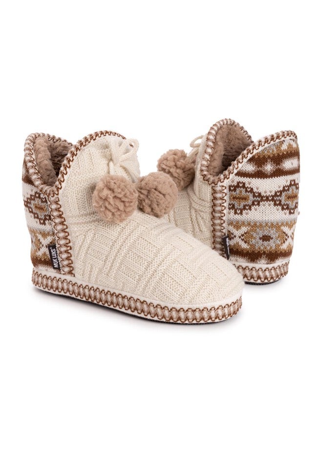 Amira Slipper, , alternate image number null