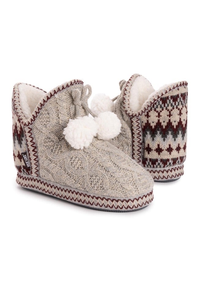 Amira Slipper, , alternate image number null