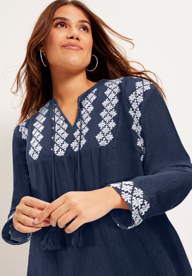 Embroidered Boardwalk Dress, , alternate image number 3