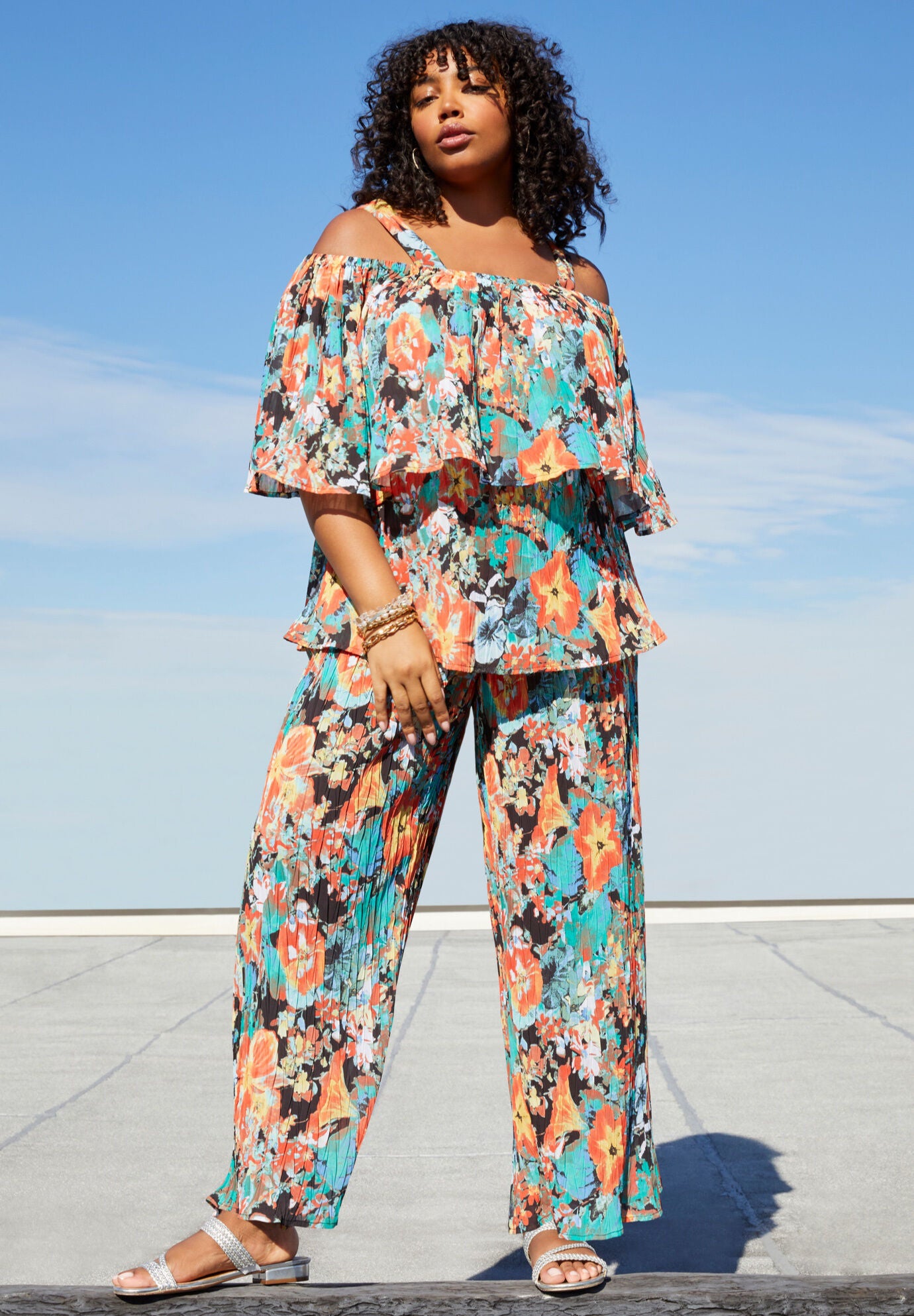 Removable-Strap Ruffle Top, BLACK TROPICAL FLOWERS, hi-res image number 0