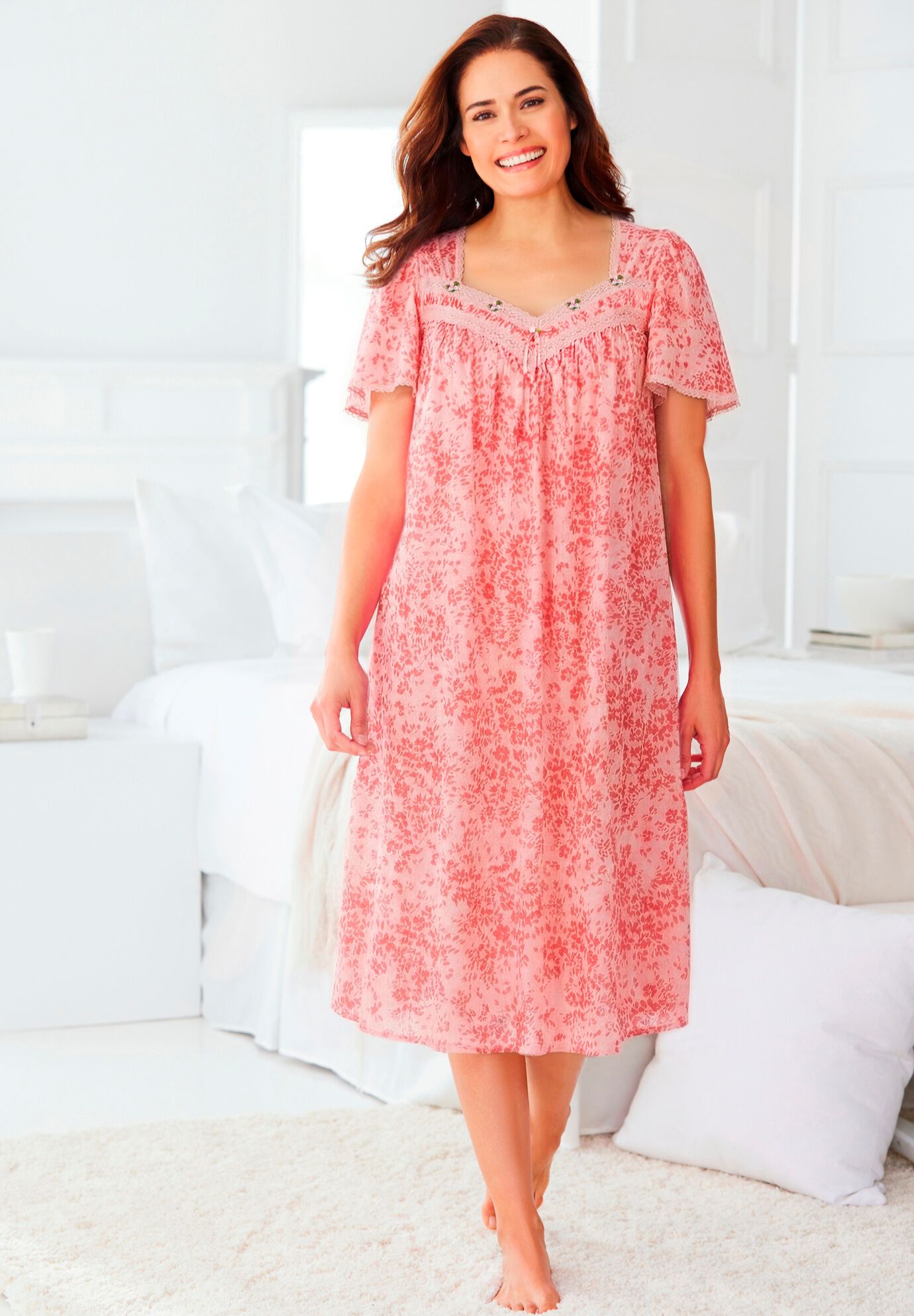 Short Silky Lace-Trim Gown, , alternate image number 5