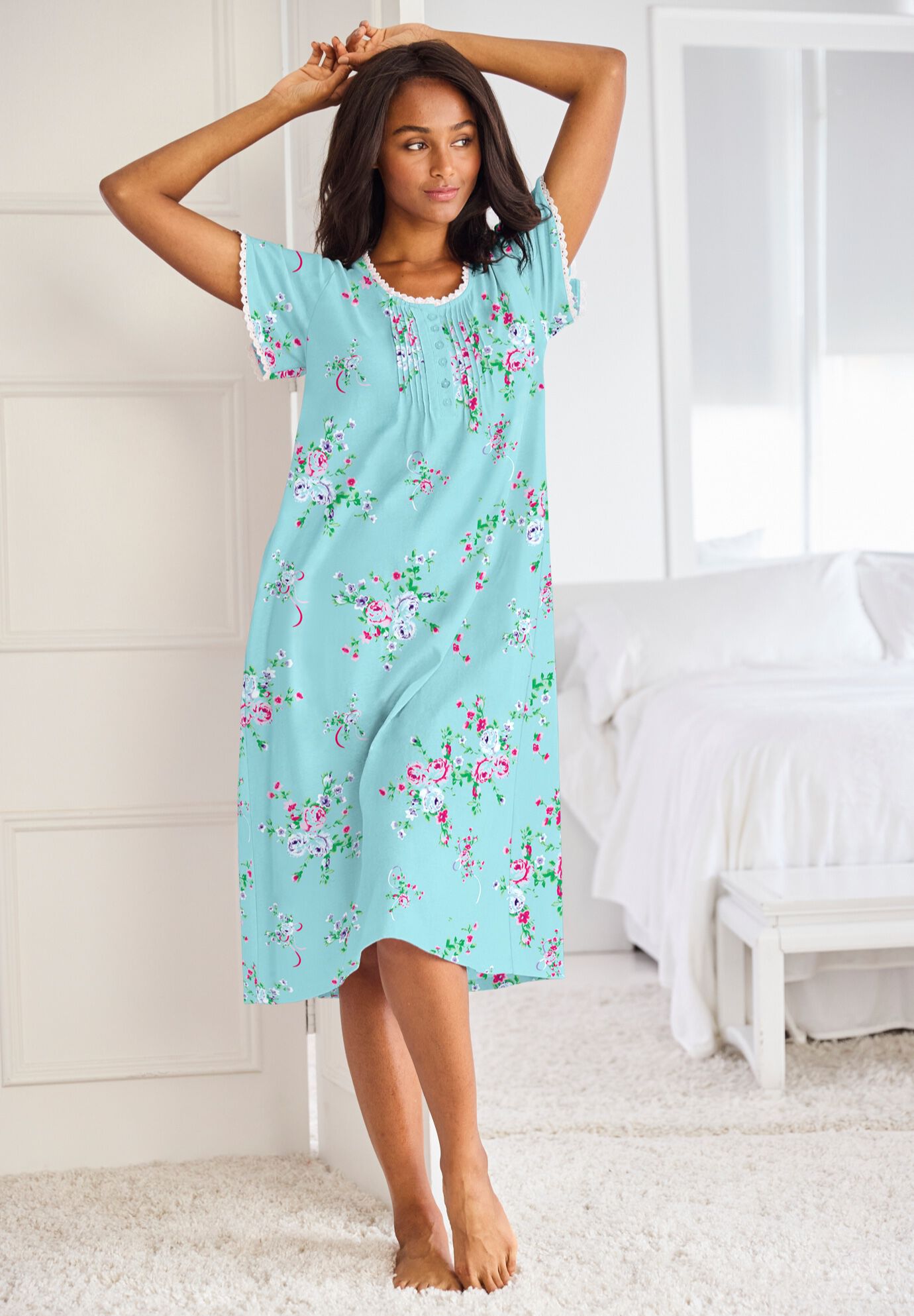 Short Pintuck Knit Gown, , alternate image number 4