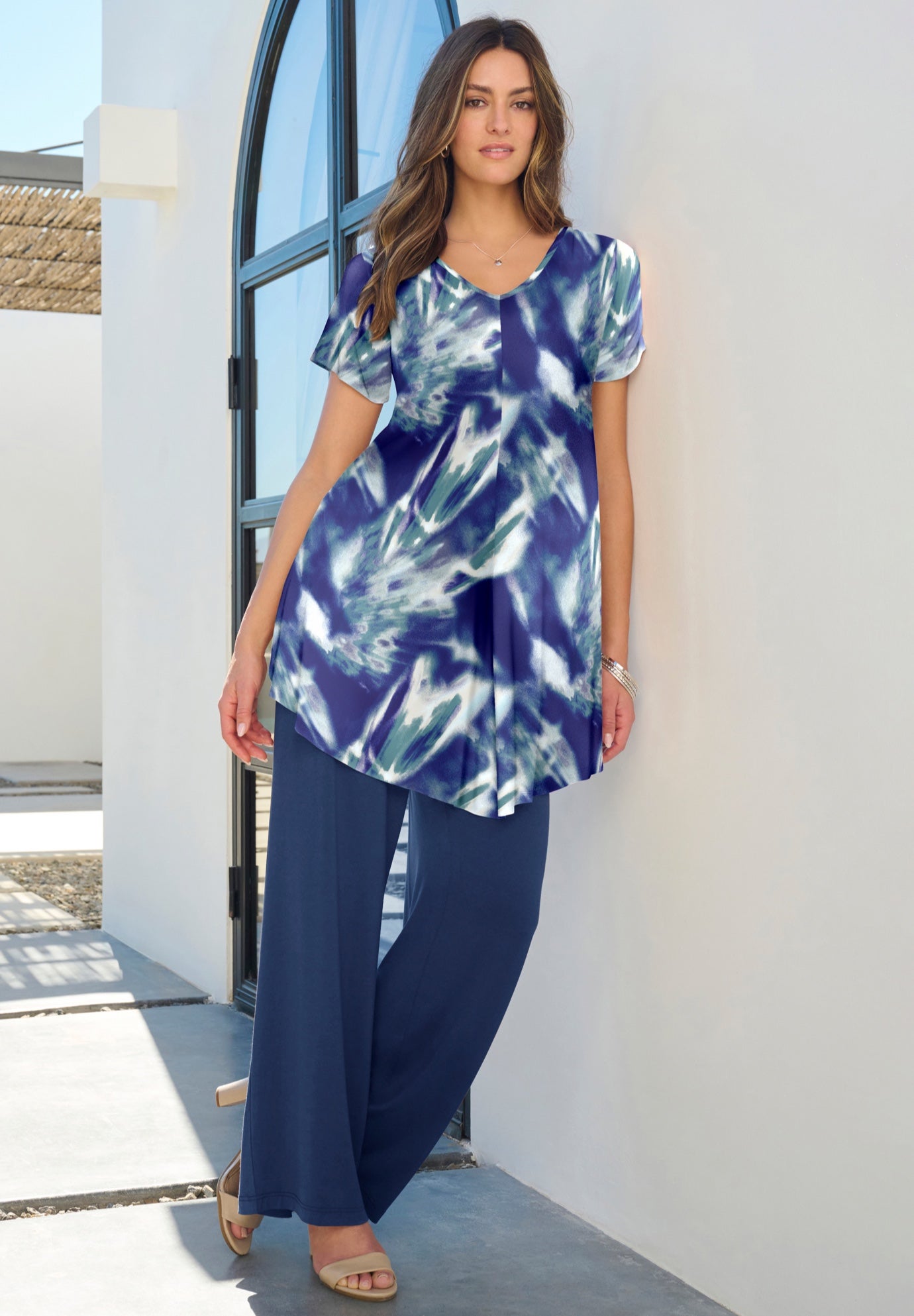 Plus Size Ultra Drape V-Neck Swing Tunic Top image number 4