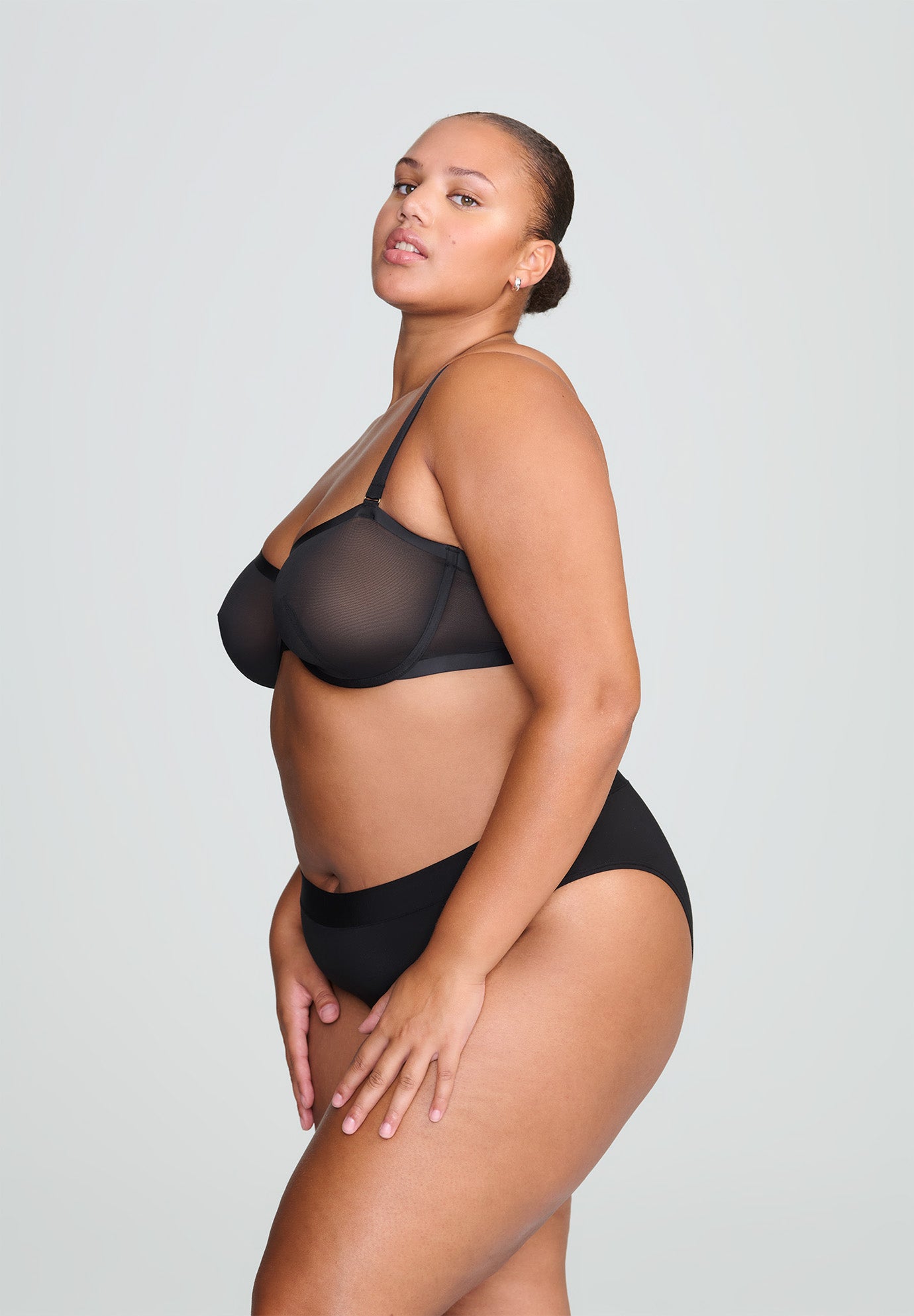 The Balconette - Mesh image number 3