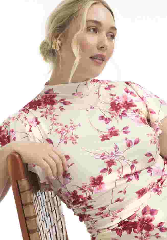 Gathered Front Midi Dress image number 3