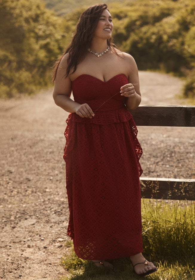 Ruffled Peplum Corseted Midi Dress image number 4