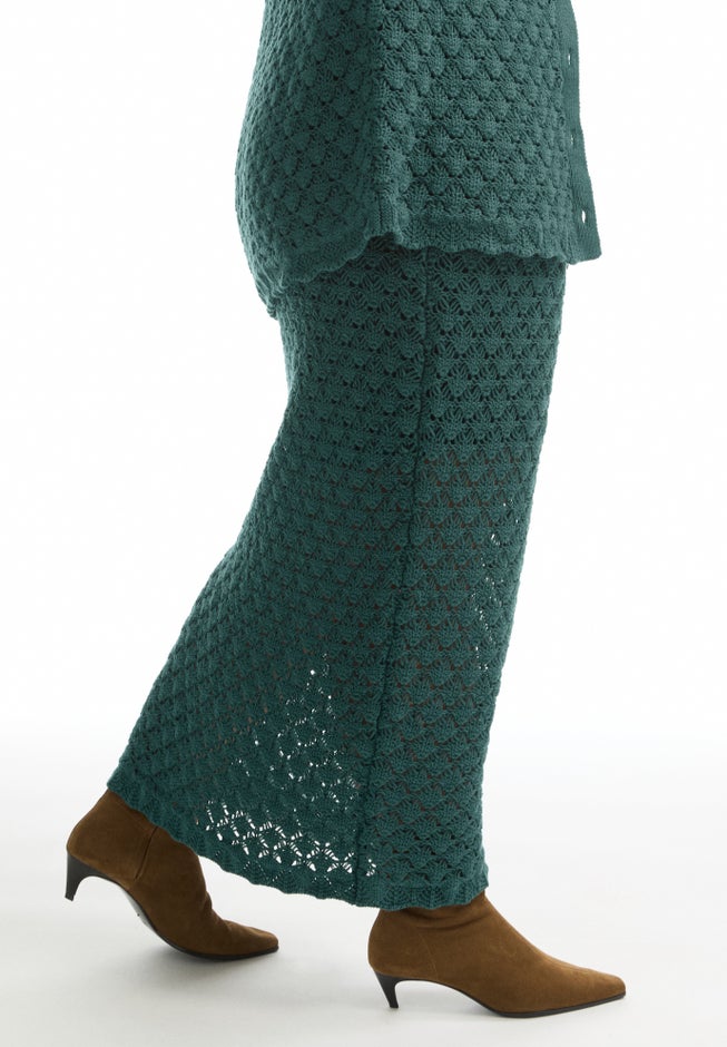 Crochet Column Skirt image number 2