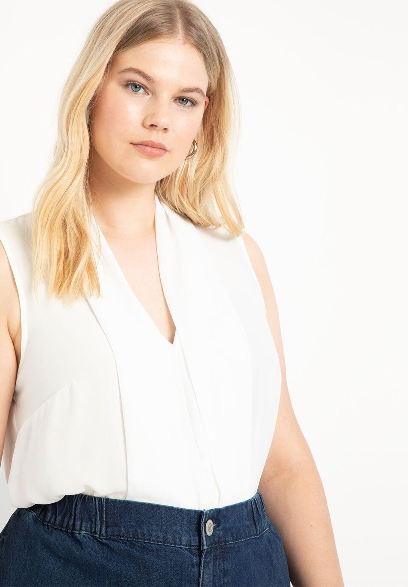 The Ultimate Layering Tank image number 0