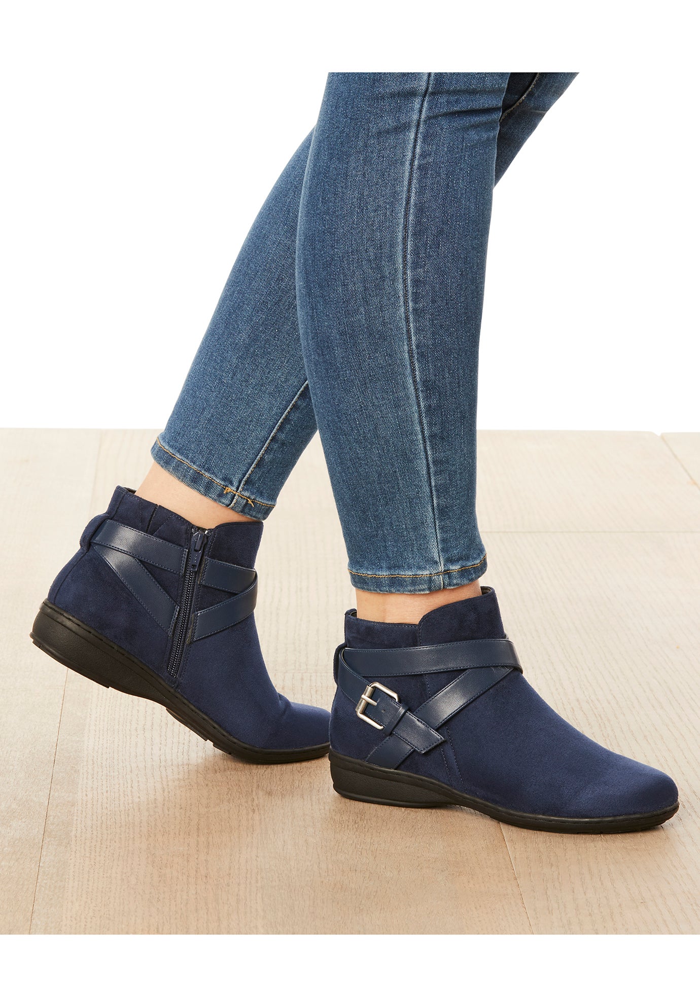 The Bronte Bootie image number 10