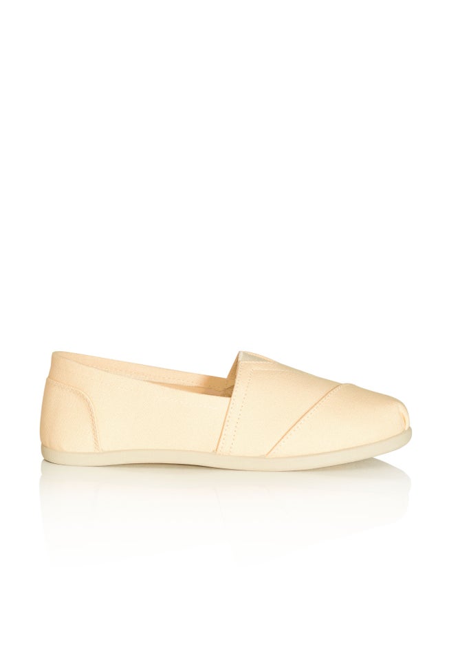 Regan Slip On image number null