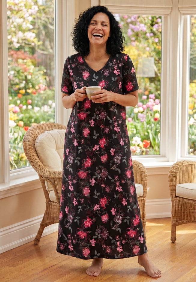 V-Neck Short Sleeve Maxi T-Shirt Lounger image number 17