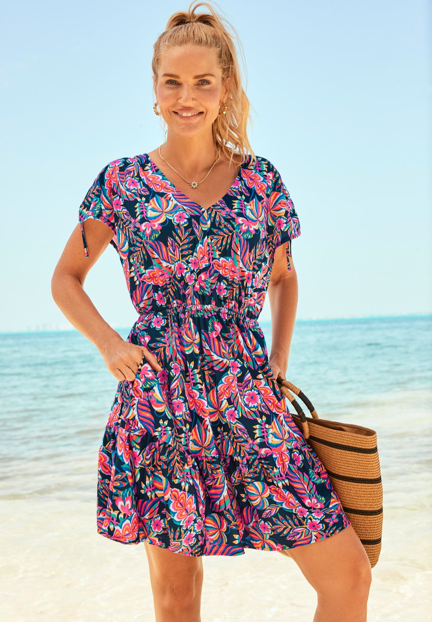 Pack & Go Wrinkle-Resistant V-Neck Short Sleeve Cover Up Dress image number 0