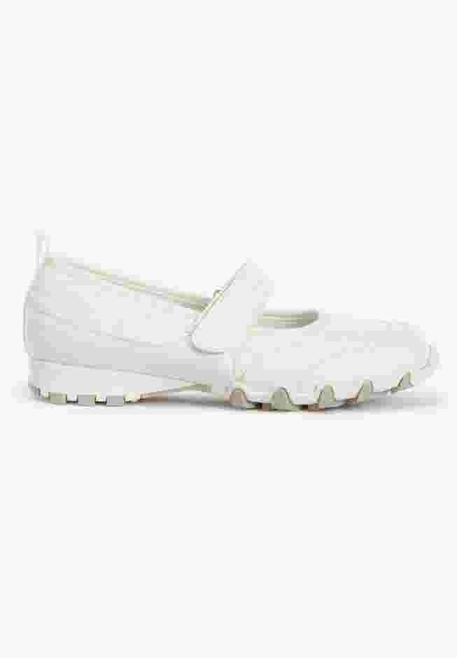 The Basil Sneaker by Comfortview image number 3