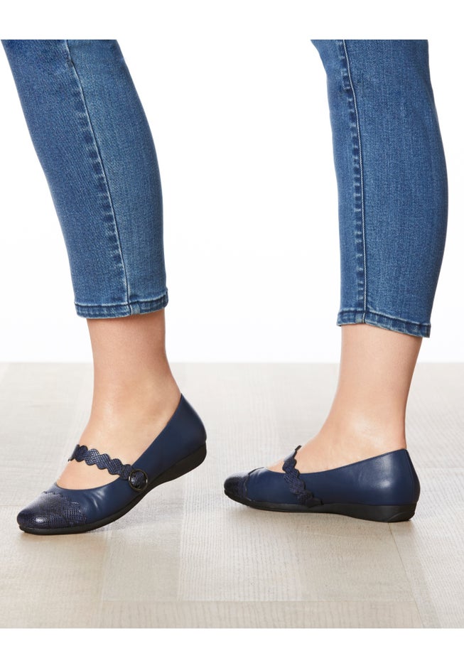 The Louella Flat image number 6