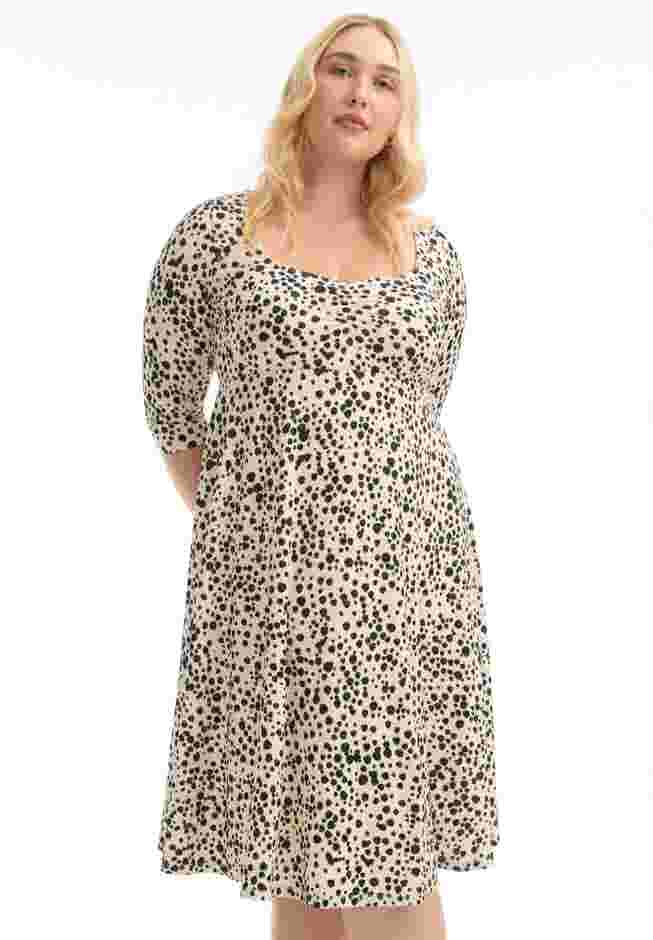 Sweetheart Swing Dress image number 1