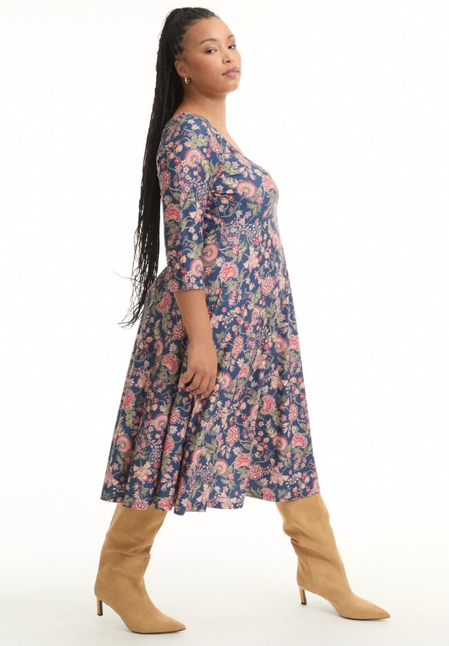 Sweetheart Swing Dress image number 2