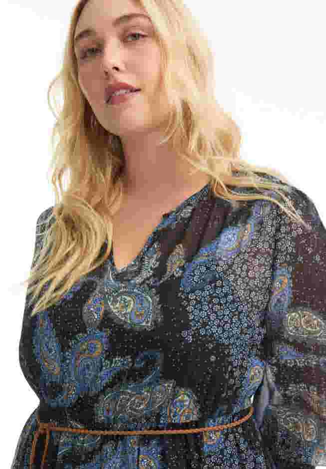 Tiered Maxi Dress image number 2