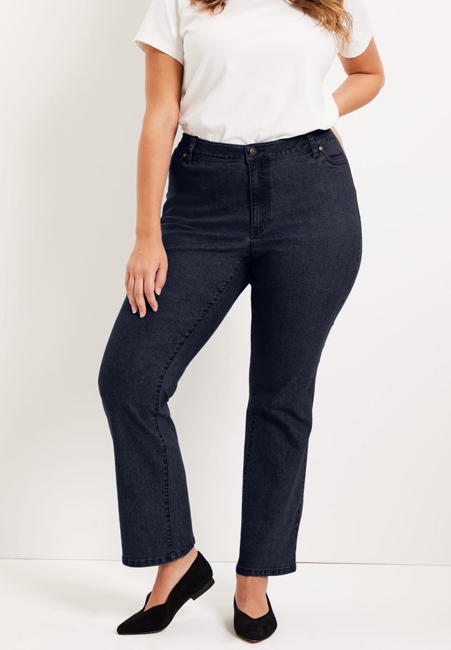 Curvie Fit Bootcut Jeans image number 2