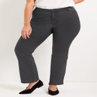 Curvie Fit Bootcut Jeans image number null