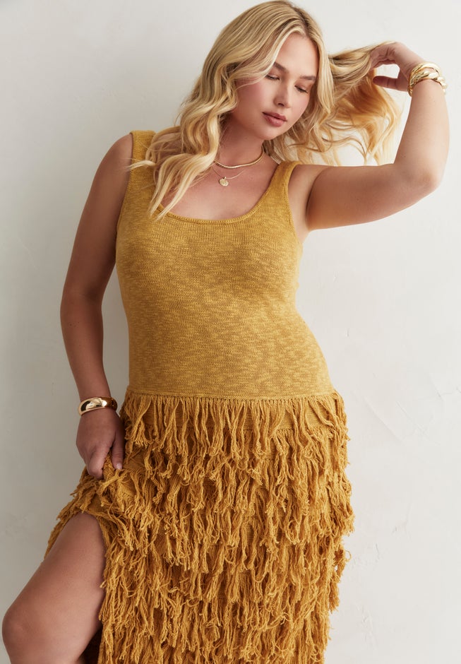 Sweater Fringe Maxi Dress image number 2