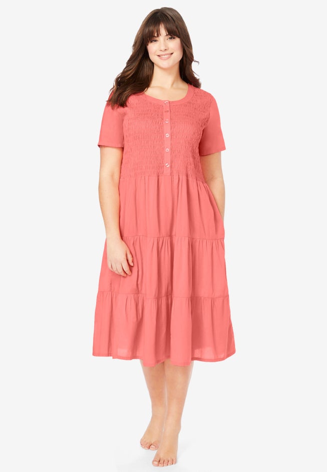 Smock Lounger image number 0