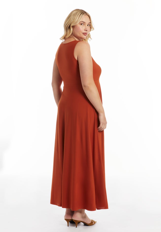 Sleeveless Sweetheart Knit Maxi Dress image number 1