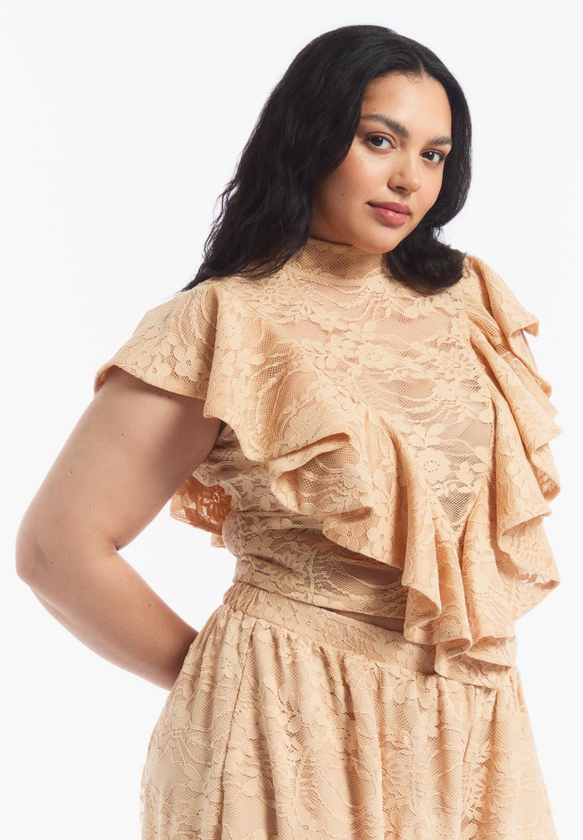 Running Lace Ruffle Top Floral Lace Ruffle Top | June And Vie