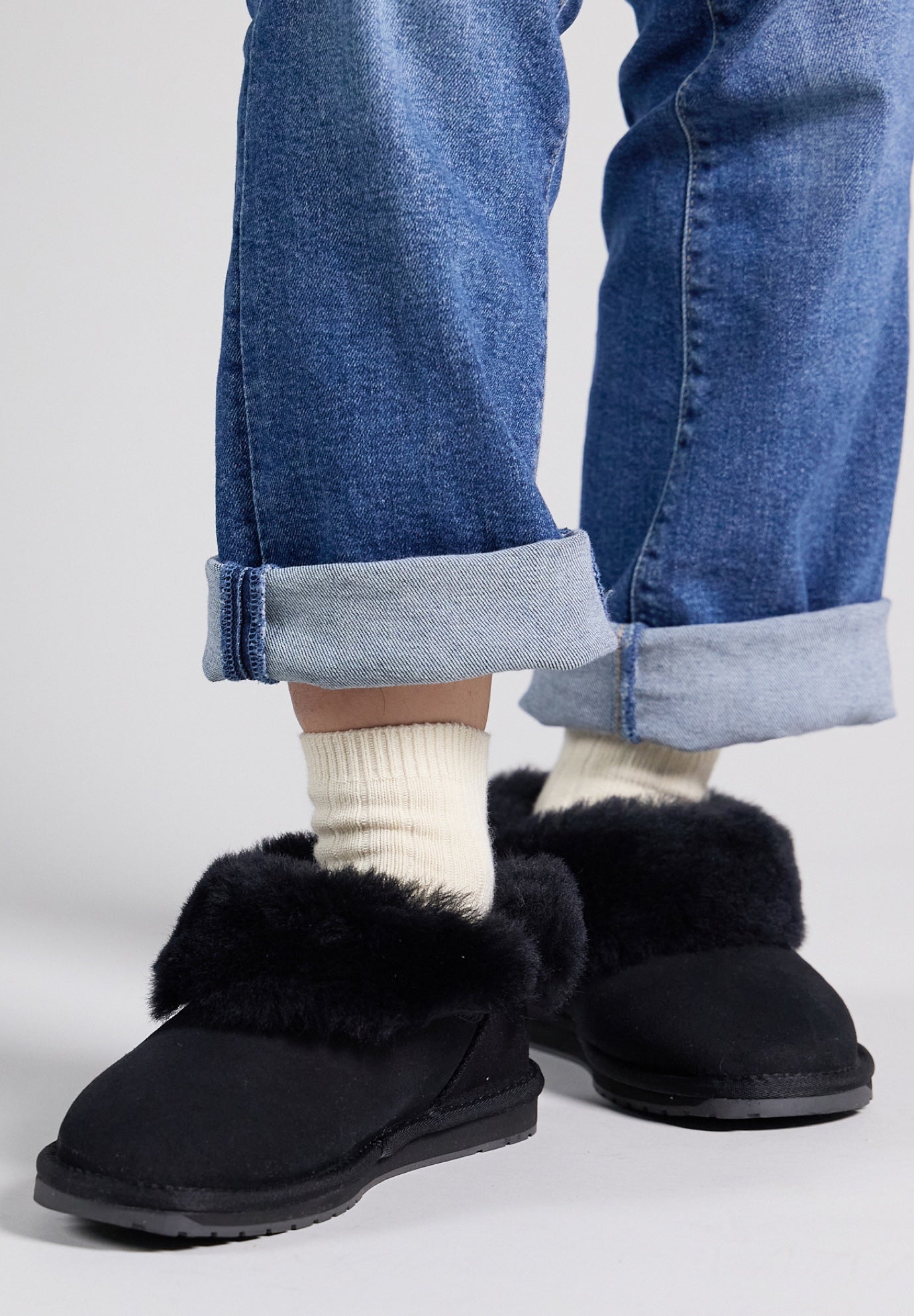 The Platinum Mintaro Water Resistant Slipper image number 5