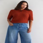 Scallop-Trim Short Sleeve Sweater image number null