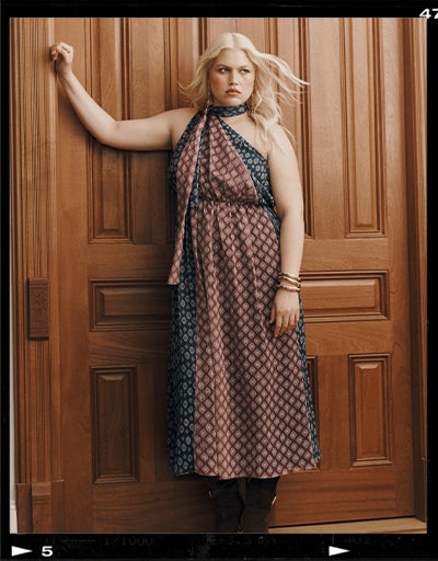 DRESSES